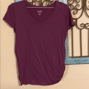 MATERNITY T-SHIRT SIZE LARGE